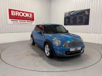 MINI HATCH